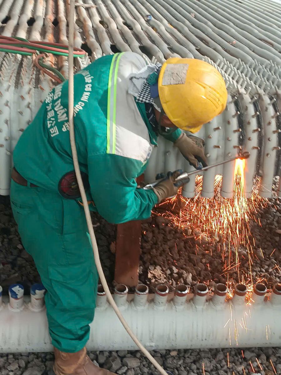 Máy móc san lấp của Công Ty Quang Tuân